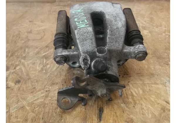 Супорт задній правий Renault Megane III, 440018805R *